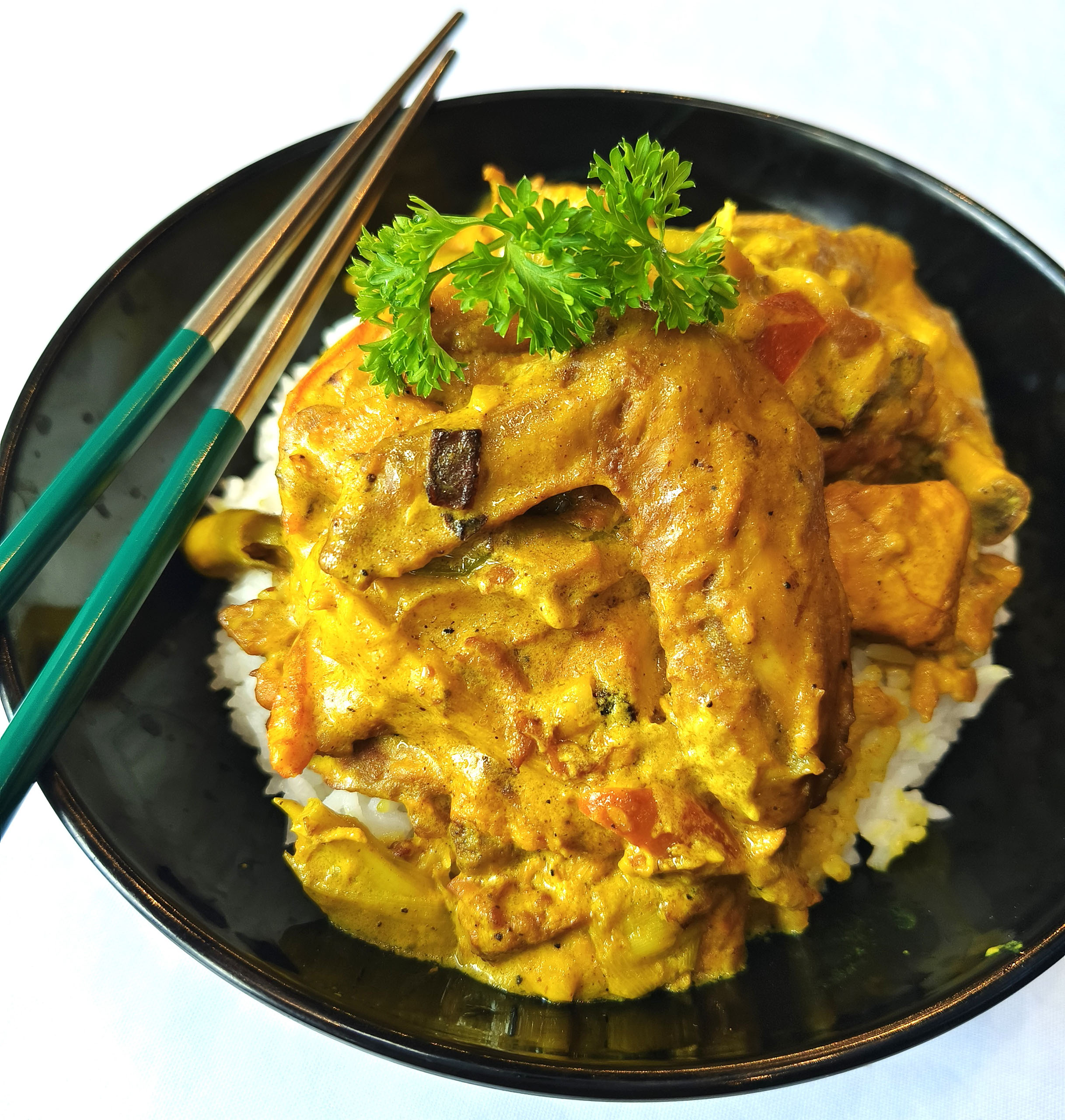 bedbox hotel box cafe fish